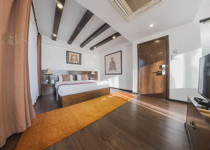 Dalai-la Boutique Hotel 3*